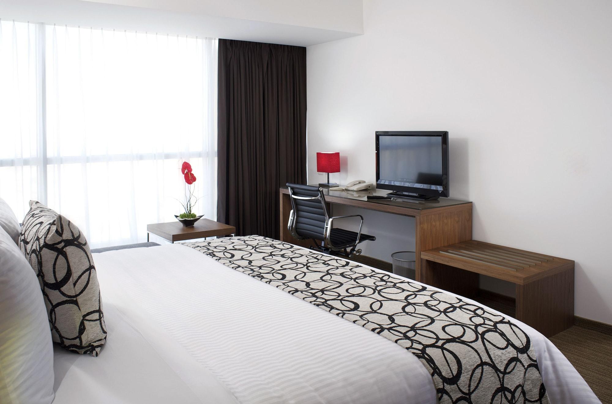 Casa Inn Premium Hotel Queretaro Miranda Eksteriør bilde A bedroom at the hotel