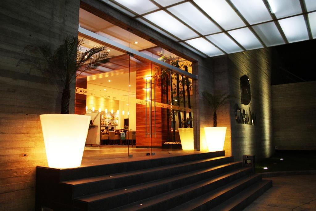 Casa Inn Premium Hotel Queretaro Miranda Eksteriør bilde Entrance to the hotel
