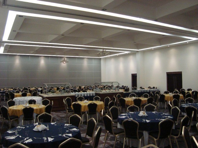 Casa Inn Premium Hotel Queretaro Miranda Eksteriør bilde The 2008 conference of the International Society for the History of Medicine