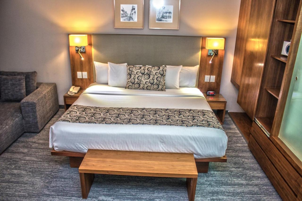 Casa Inn Premium Hotel Queretaro Miranda Eksteriør bilde